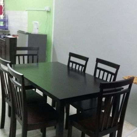 גאמבאנג Baiti Homestay מראה חיצוני תמונה