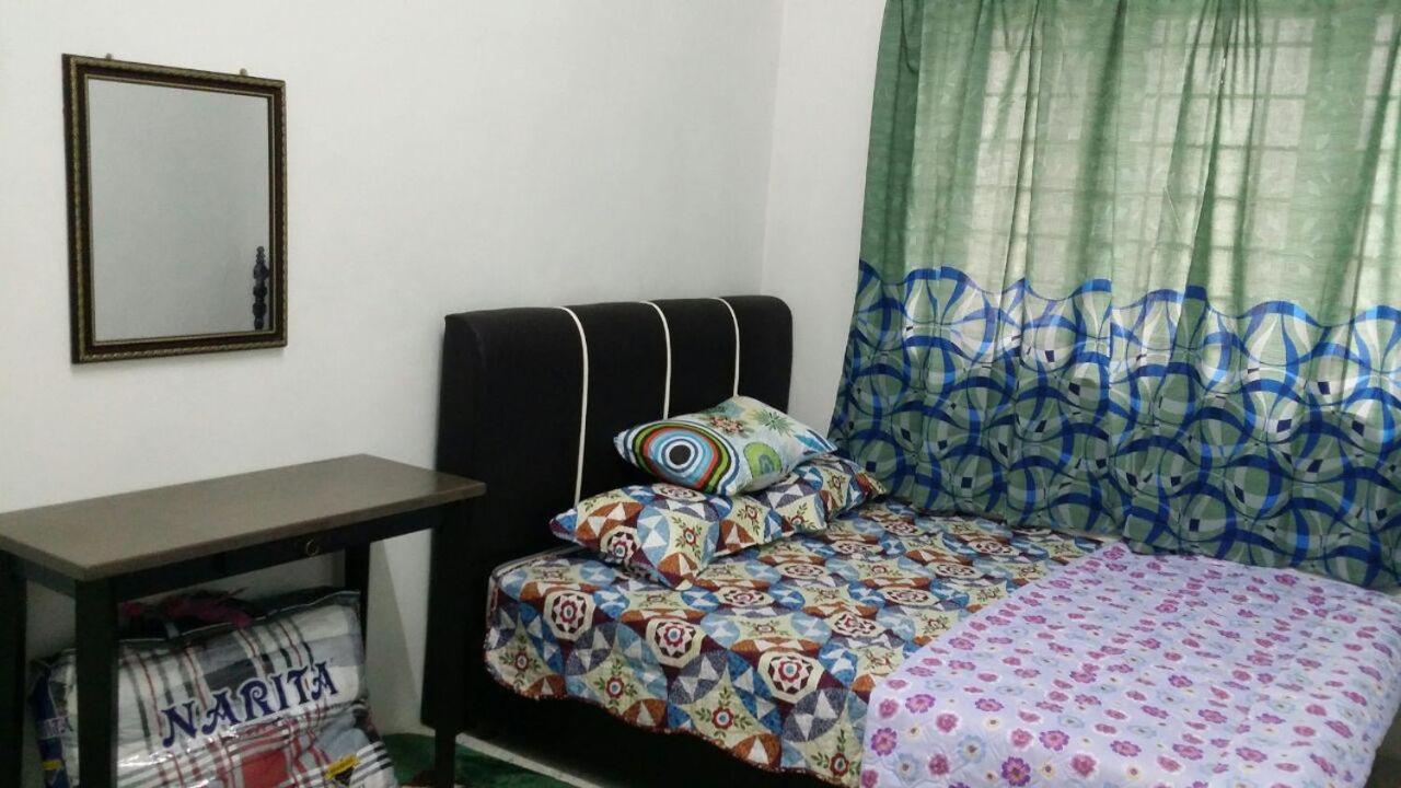 גאמבאנג Baiti Homestay מראה חיצוני תמונה
